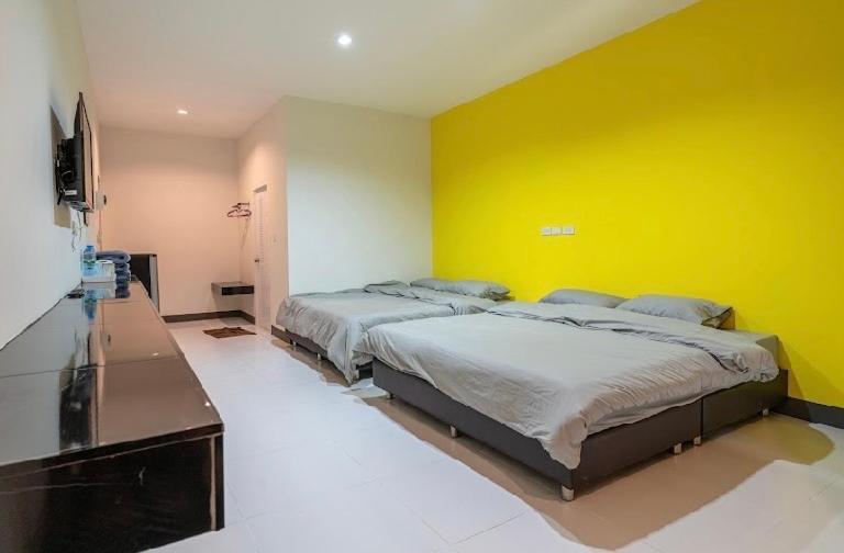 แอ่ว-ดีld Hotel&Residences Ngao Екстер'єр фото
