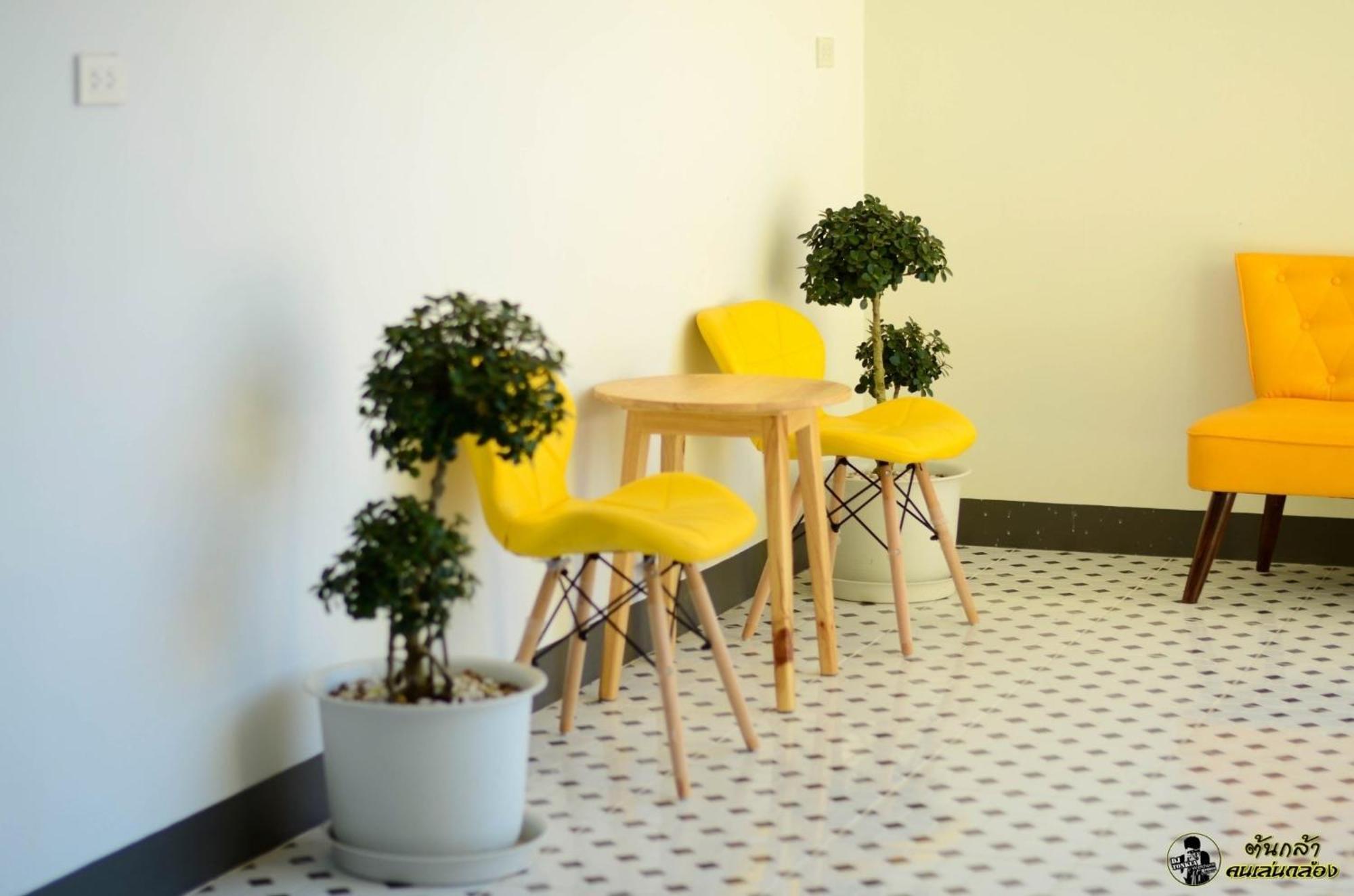 แอ่ว-ดีld Hotel&Residences Ngao Екстер'єр фото
